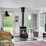 Сasa de vacaciones Jarno - 1km From The Sea By Interhome *