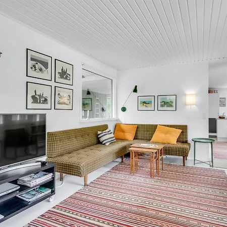 Jarno - 1km From The Sea By Interhome *